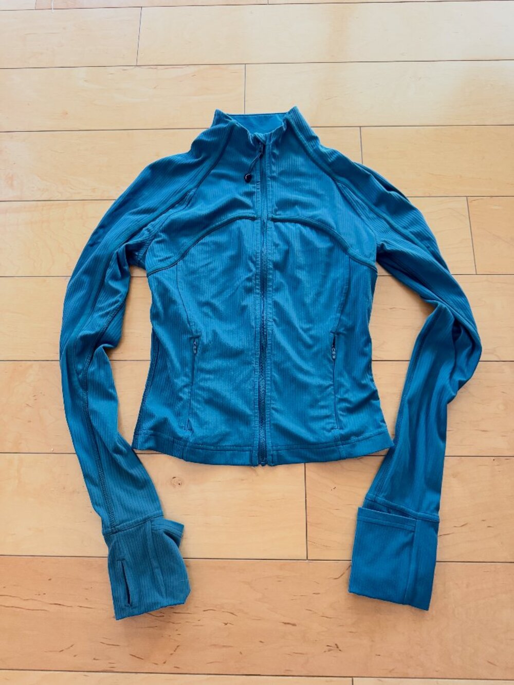 lululemon pullovers (3)